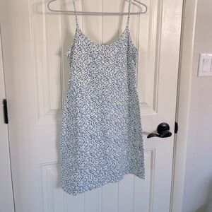 BRANDY MELVILLE - KYRAN DRESS One Size 🤍🩵 Women’s